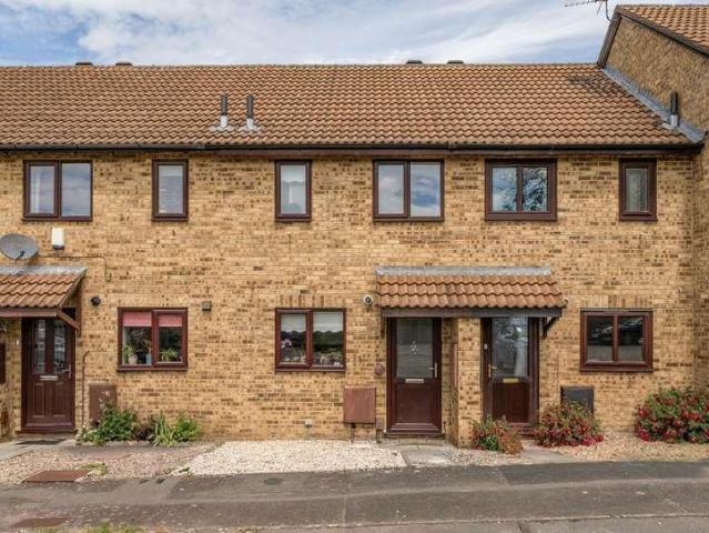 2 bed house for sale