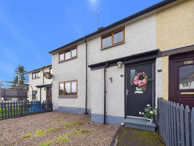 2 bed house for sale