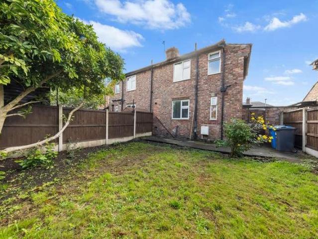 2 bed house for sale