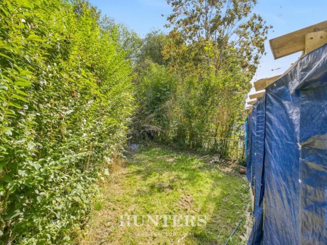 2 bed house for sale