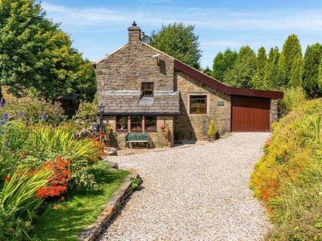 2 bed house for sale
