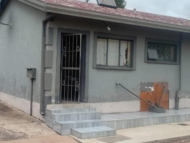 2 Bed House in Soshanguve Aa for Rent