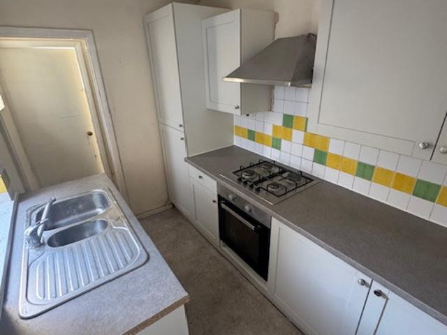 2 Bed House Luton LU13QX Eco Lets