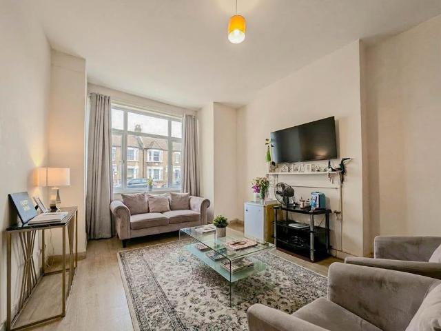 2 Bed Maisonette, Nutwell St, SW17