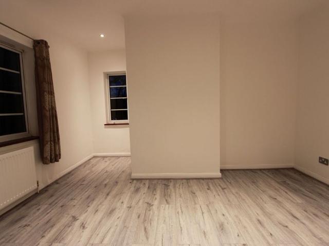 2 Bed Maisonette, Nether St, N12