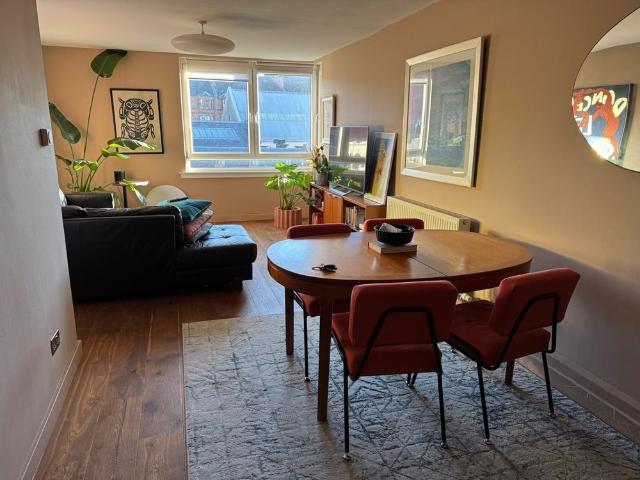 2 Bed Maisonette, Byres Road, G12