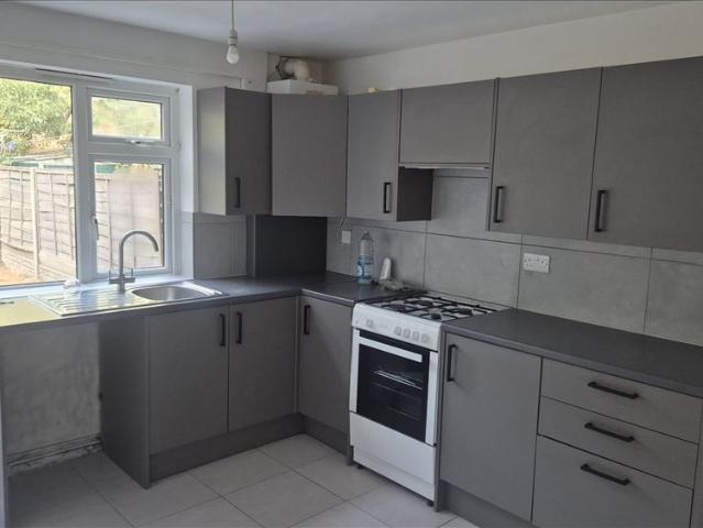 2 Bed Maisonette, Hales Gardens, B23
