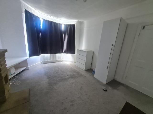 2 Bed Maisonette, Harrow, HA1