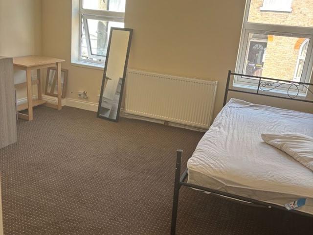 2 Bed Maisonette, Stanley Street, LU1