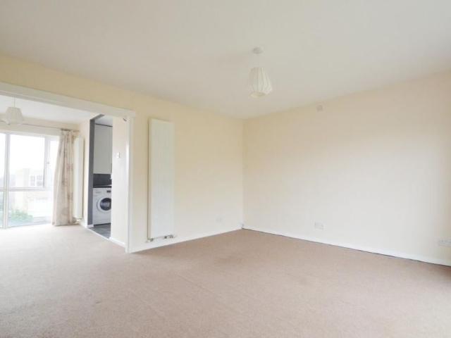 2 Bed Maisonette, Turnpike Link, CR0