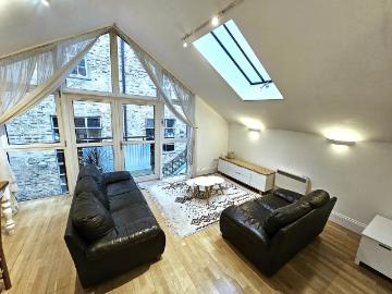 2 Bed Mews for RENT, EC1V MoveHome