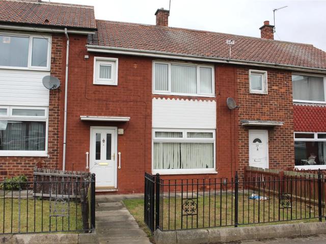 2 bed mid terraced house to rent in Delarden Road, Middlesbrough, TS3
