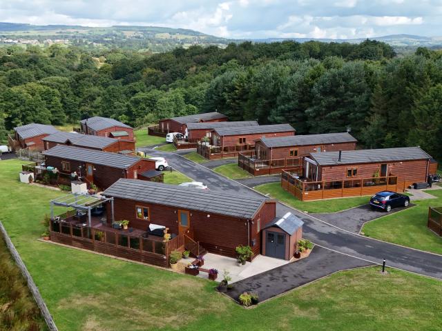 2 bed park home to rent in Ribble Valley View, Old Langho, BB6