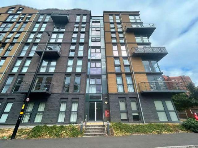 2 bed property to rent