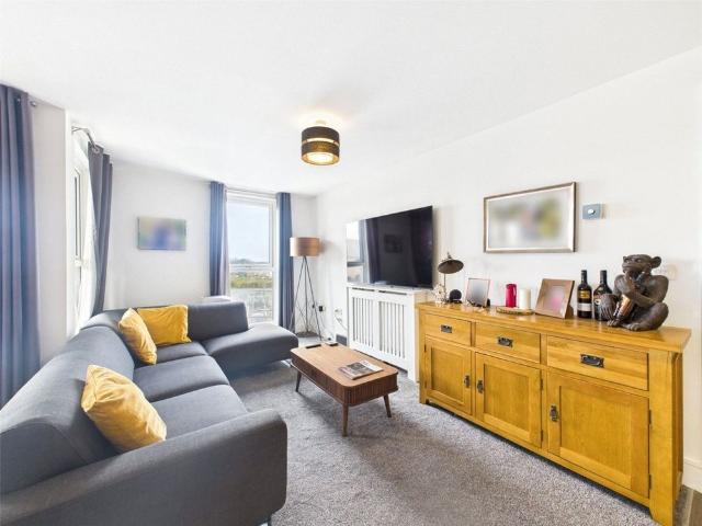 2 Bed Property To Rent
