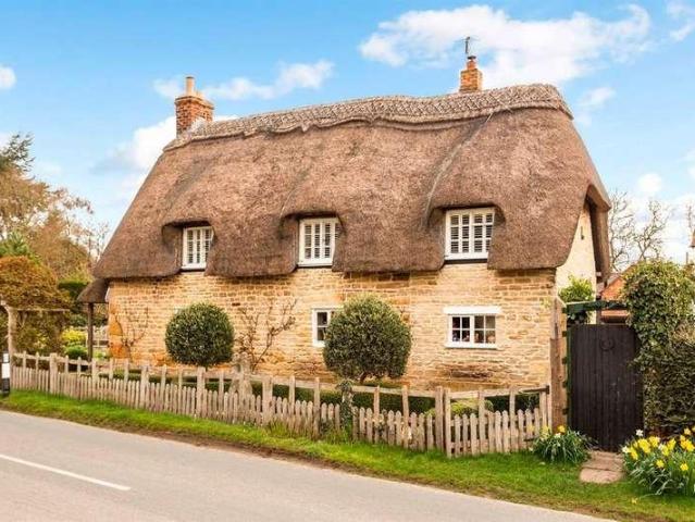2 bed property to rent