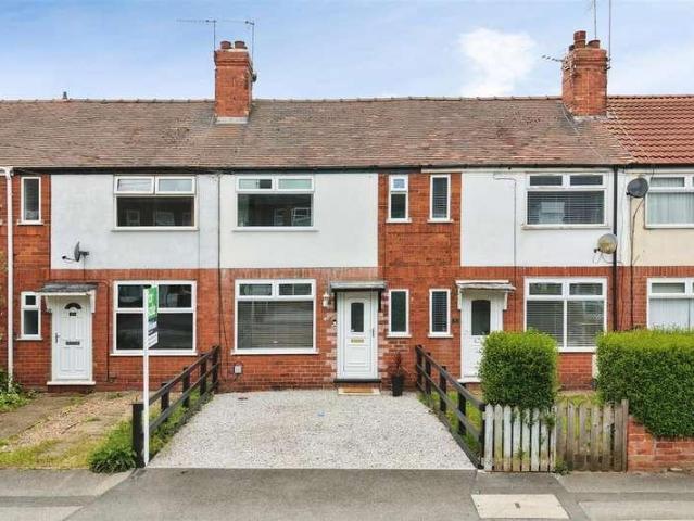 2 bed house for sale