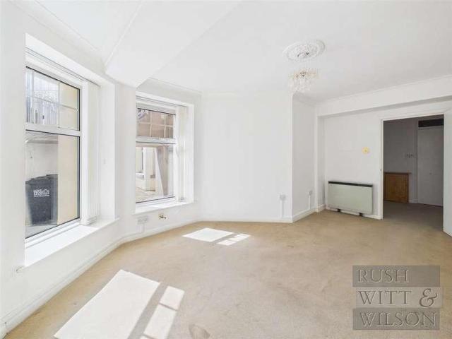 1 bed flat for sale