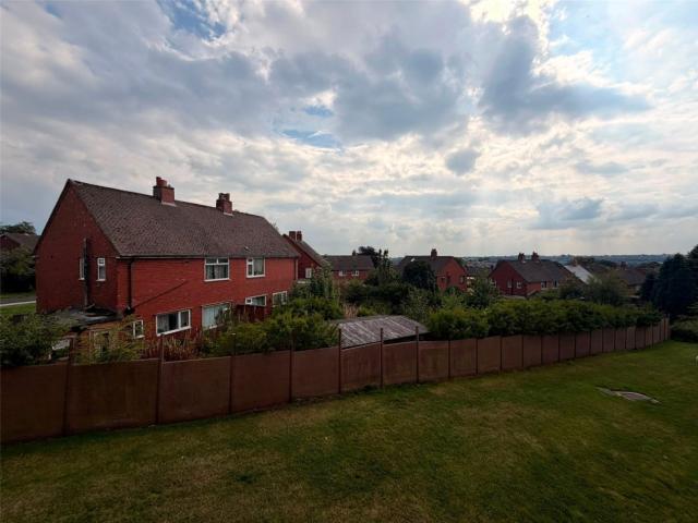 2 Bed Property For Rent