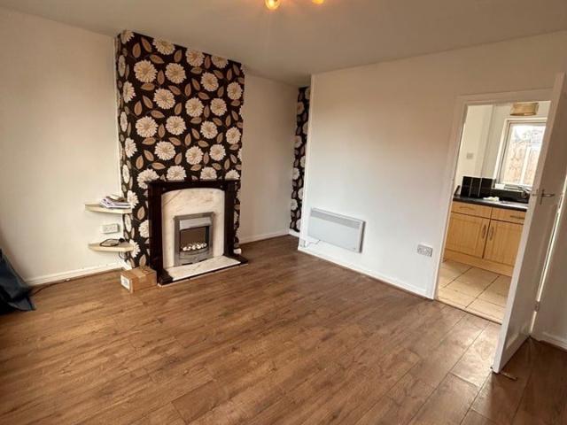 2 Bed Semi Detached House, Betley Grove, B33