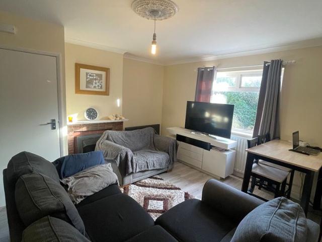 2 Bed Semi Detached House, Rookwood Mount, LS9