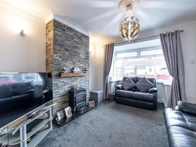 2 bed semi detached house to rent in Brandon Road, Newcastle Upon Tyne, NE3