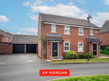 2 bed semi detached house to rent in Old Grove Lane, Solihull, B90