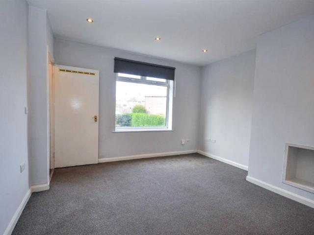 2 bed semi detached house to rent in Orlando Road, North Shields, NE29