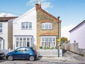 2 bed semi detached house to rent in Princes Road, East Sheen, SW14 | James Anderson