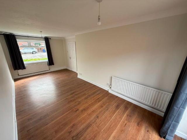 2 bed semi detached house to rent in Richmond Court, Grangetown, Middlesbrough, TS6