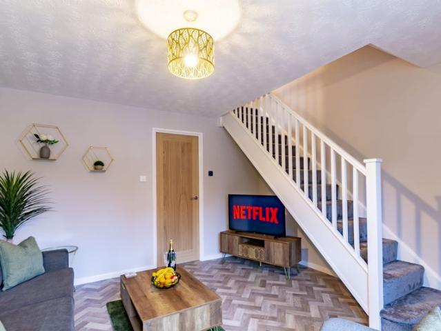2 Bed Semi Detached House