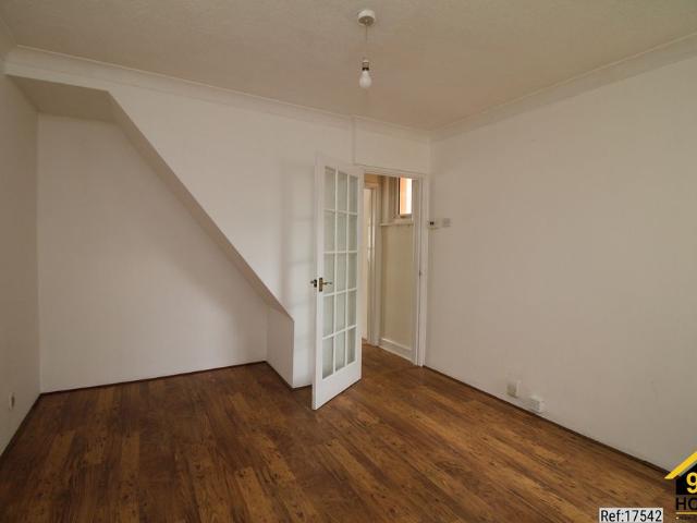 2 bed Semi detached in Canterbury Road, Colchester, CO2 7RY