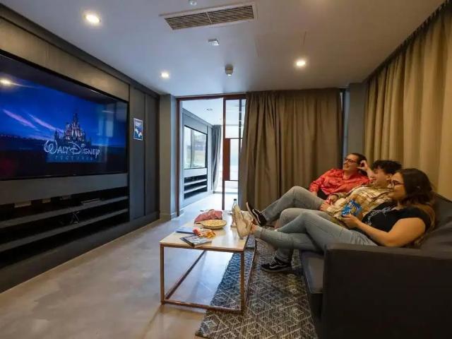 2 Bed Studio