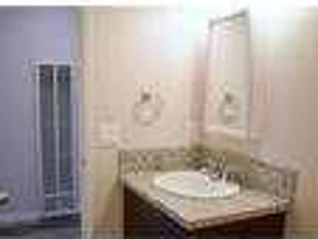 2 Bedroom/1 Bathroom Renovated Wood Floor. Pet OK!
