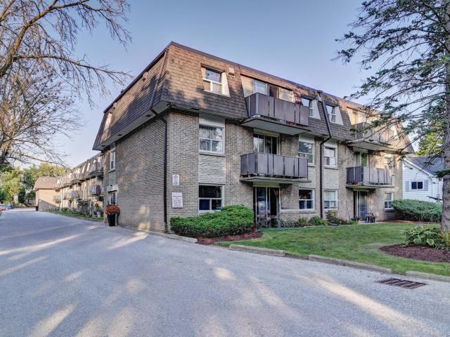 2 Bedroom