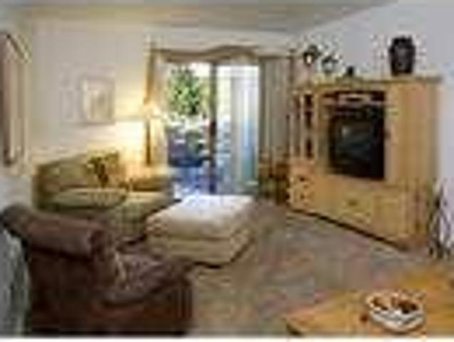 2 Bedroom, 1. 5 Bathrooms