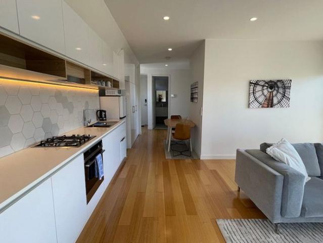 2 Bedroom 1 Bath Furnished Apartment. Short term lease considered