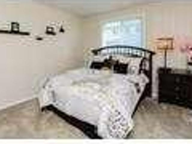 2 Bedroom 1 Bath In Mechanicsburg PA 17055