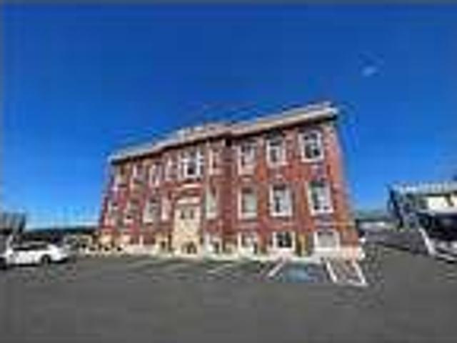 2 Bedroom 1 Bath In Bath PA 18014