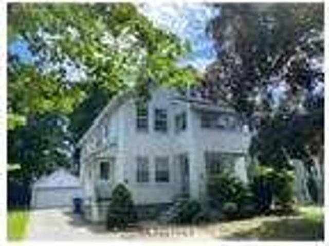2 Bedroom 1 Bath In BELMONT MA 02478