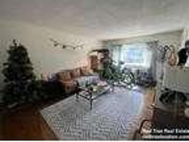 2 Bedroom 1 Bath In Belmont MA 02478