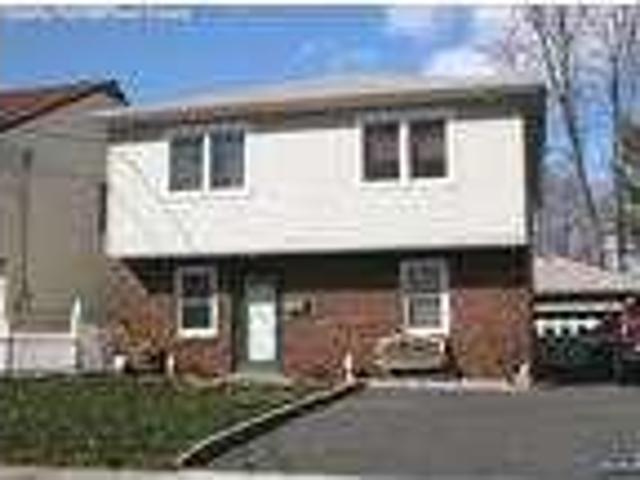 2 Bedroom 1 Bath In Bergenfield New Jersey 07621