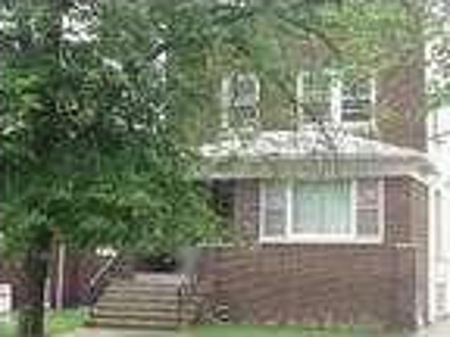 2 Bedroom 1 Bath In Calumet City IL 60409