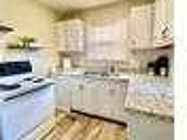 2 Bedroom 1 Bath In Charlotte NC 28211