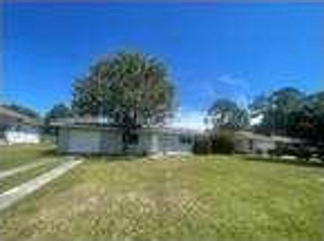2 Bedroom 1 Bath In Fort Pierce Florida 34951