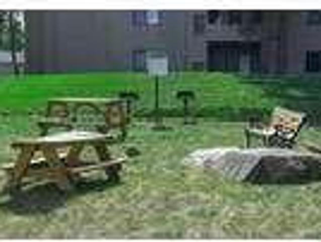 2 Bedroom 1 Bath In Howell MI 48843