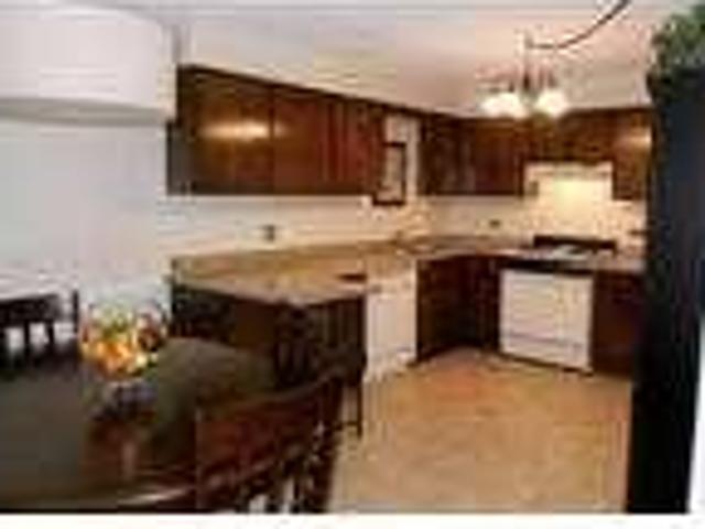 2 Bedroom 1 Bath In Itasca IL 60143