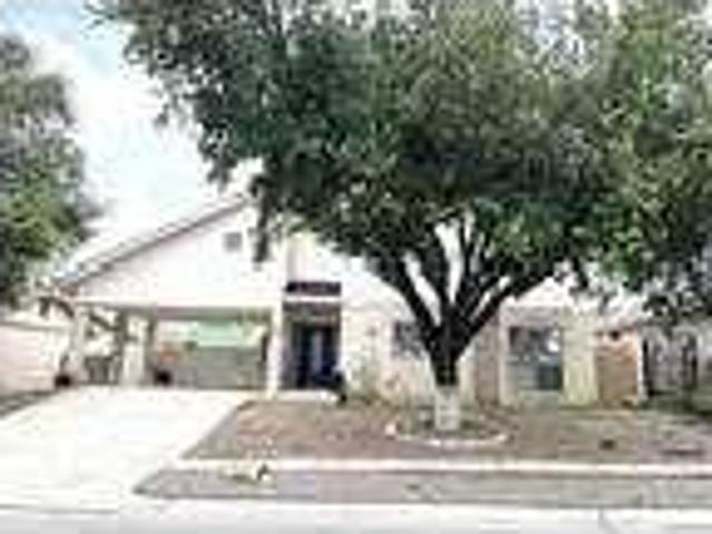 2 Bedroom 1 Bath In Laredo TX 78041