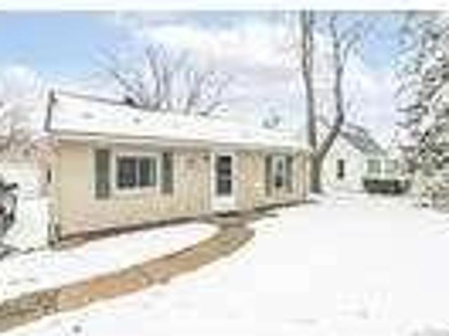 2 Bedroom 1 Bath In Livonia MI 48150