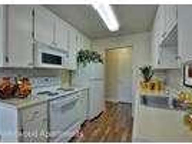 2 Bedroom 1 Bath In San Leandro CA 94578